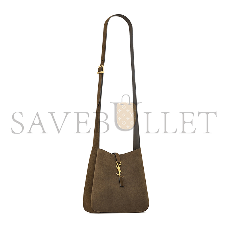 Y51 LE 5 À 7 S*pPLE CROSSBODY IN SUEDE A0021I1U80W3212 (23*22.5*8.5cm)
